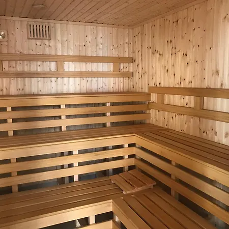 Appartement Boruzs *
